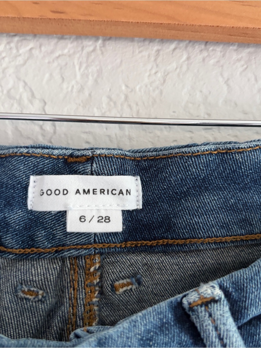 Good American Skinny Jean Women’s Size 6/28 Blue medium Wash pants - Picture 4 of 7